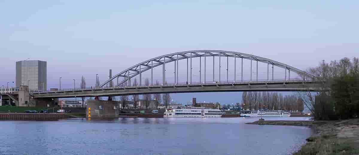 John Frost Bridge