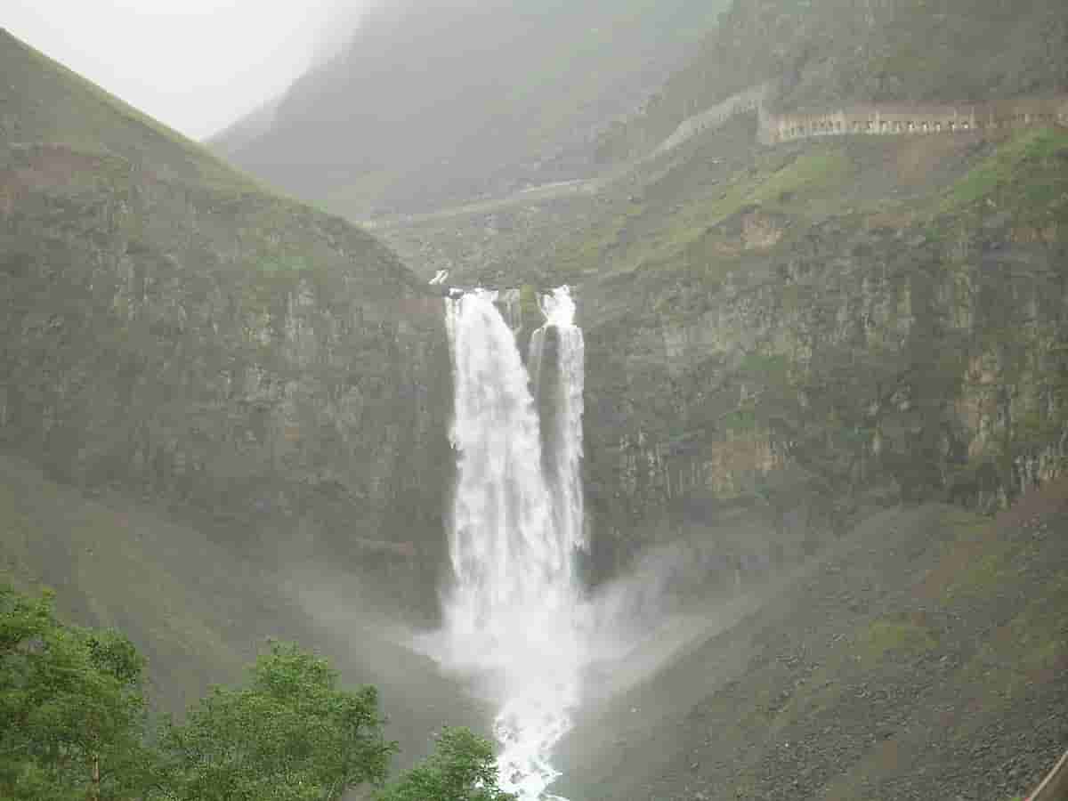 Changbai Waterfall