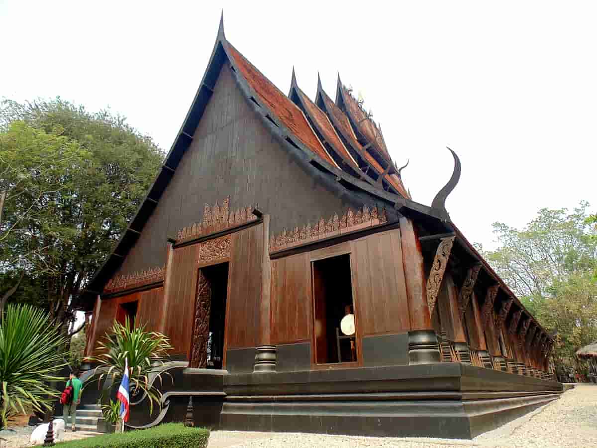 Baan Dam Museum (Black House)
