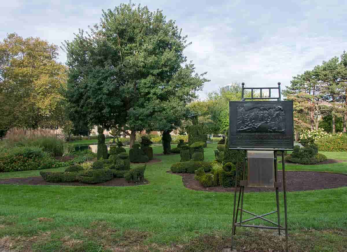 Topiary Park