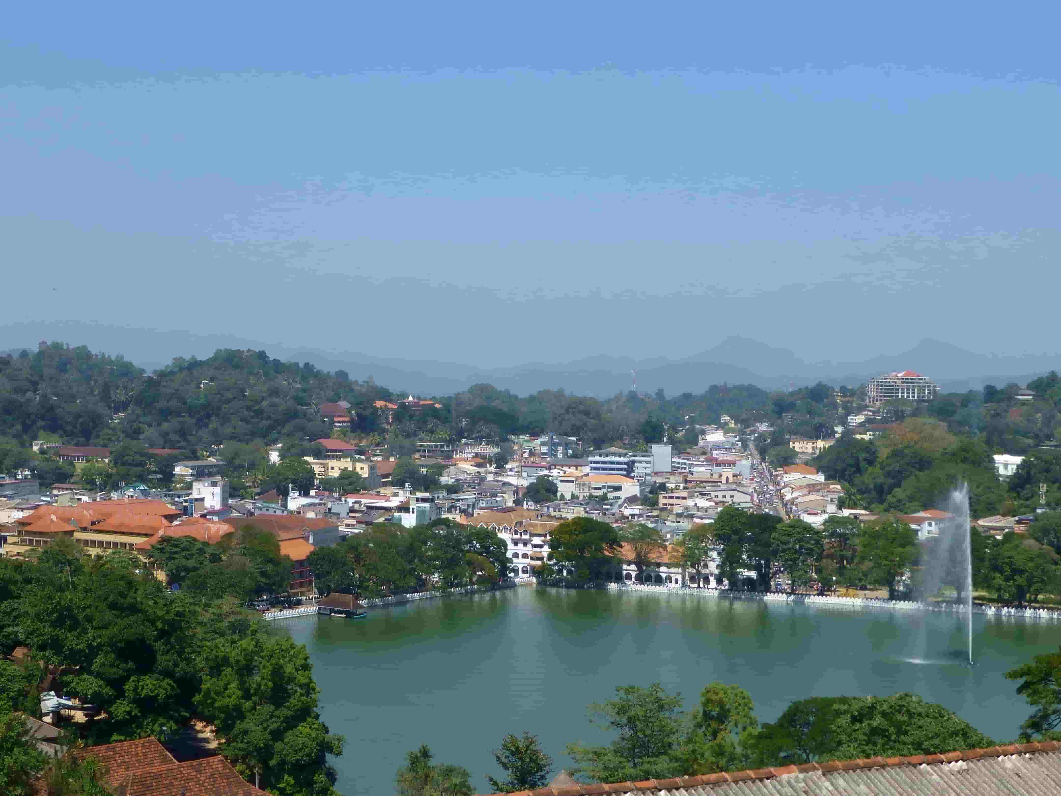 Kandy Lake